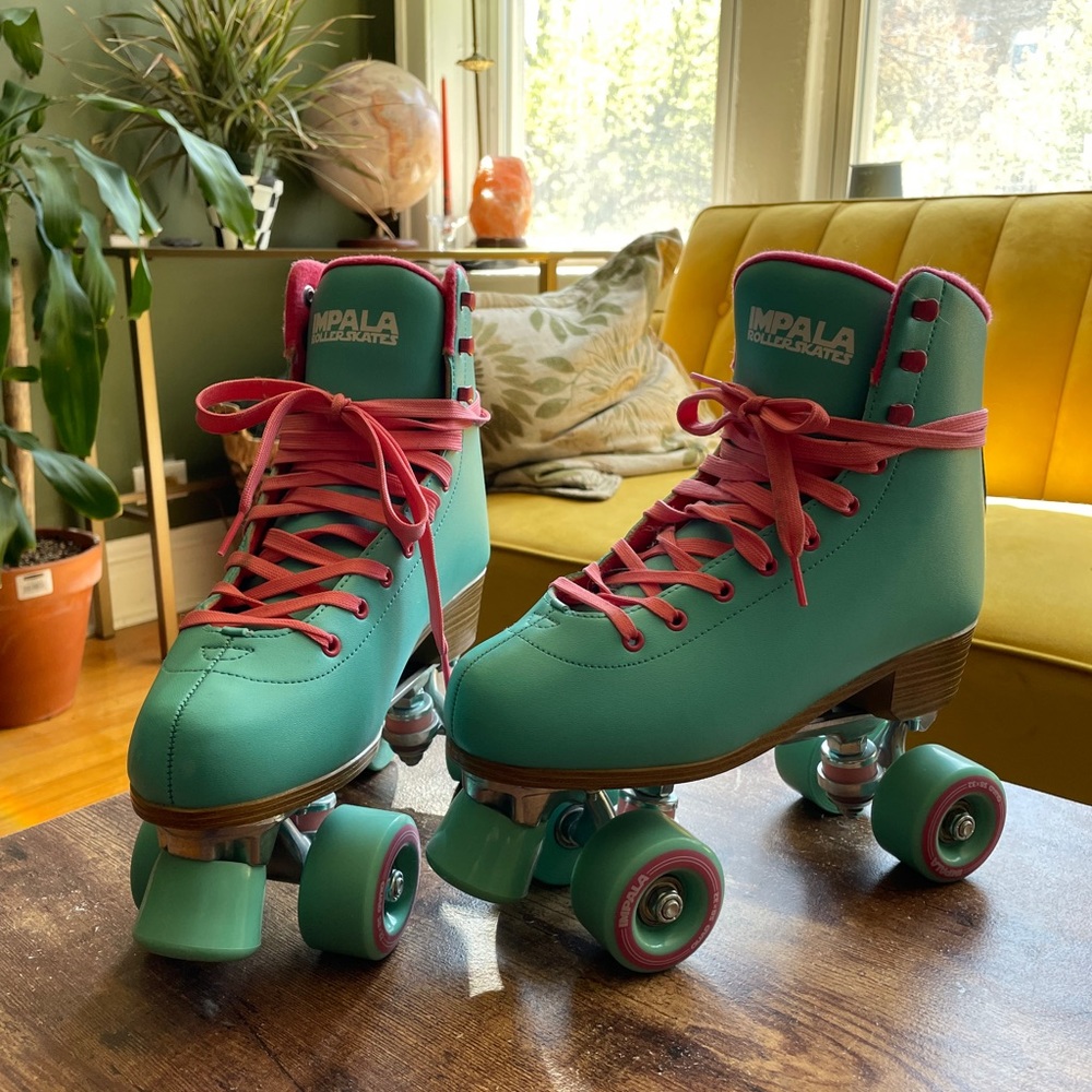 Impala roller skates
